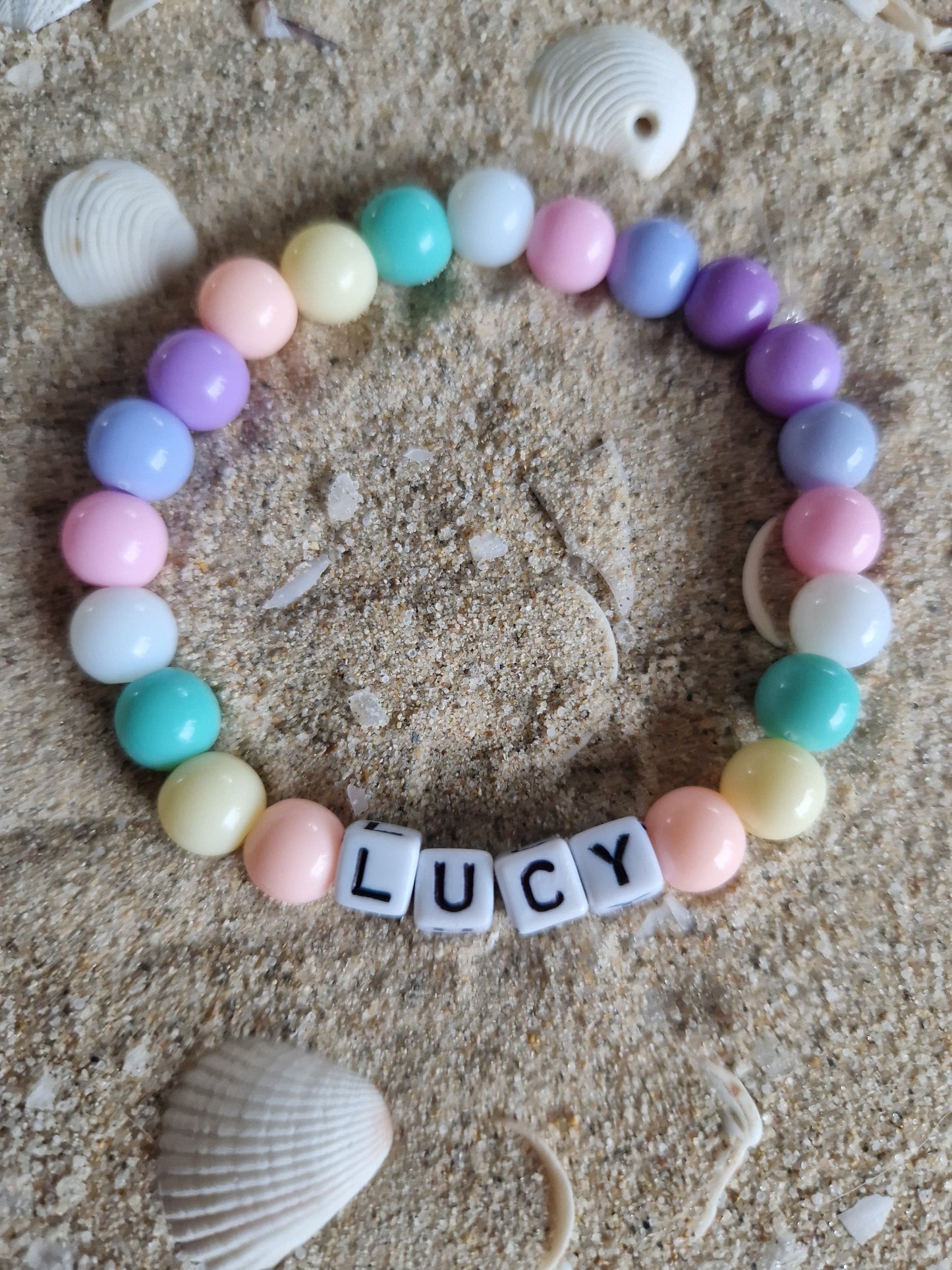 Armband mit Namen LUCY