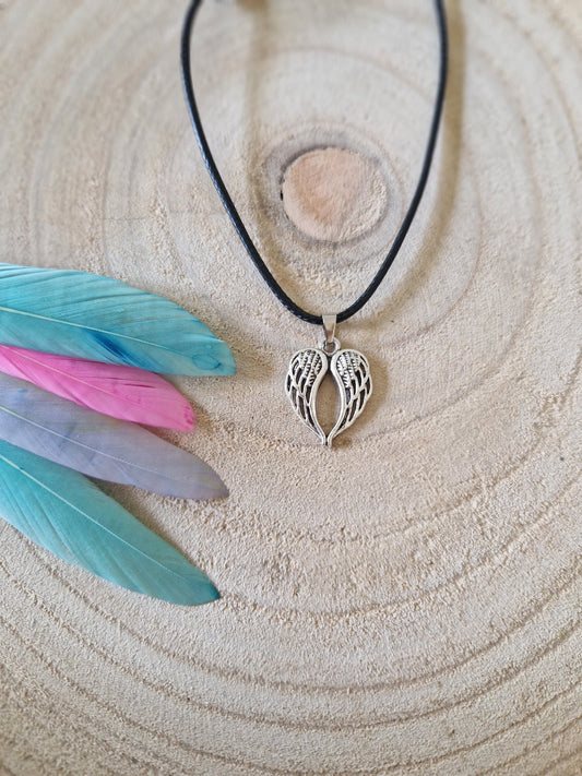 Engelsflügel Halskette