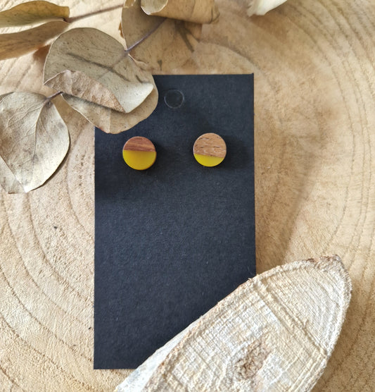 Holz & Harz Ohrstecker Gelb