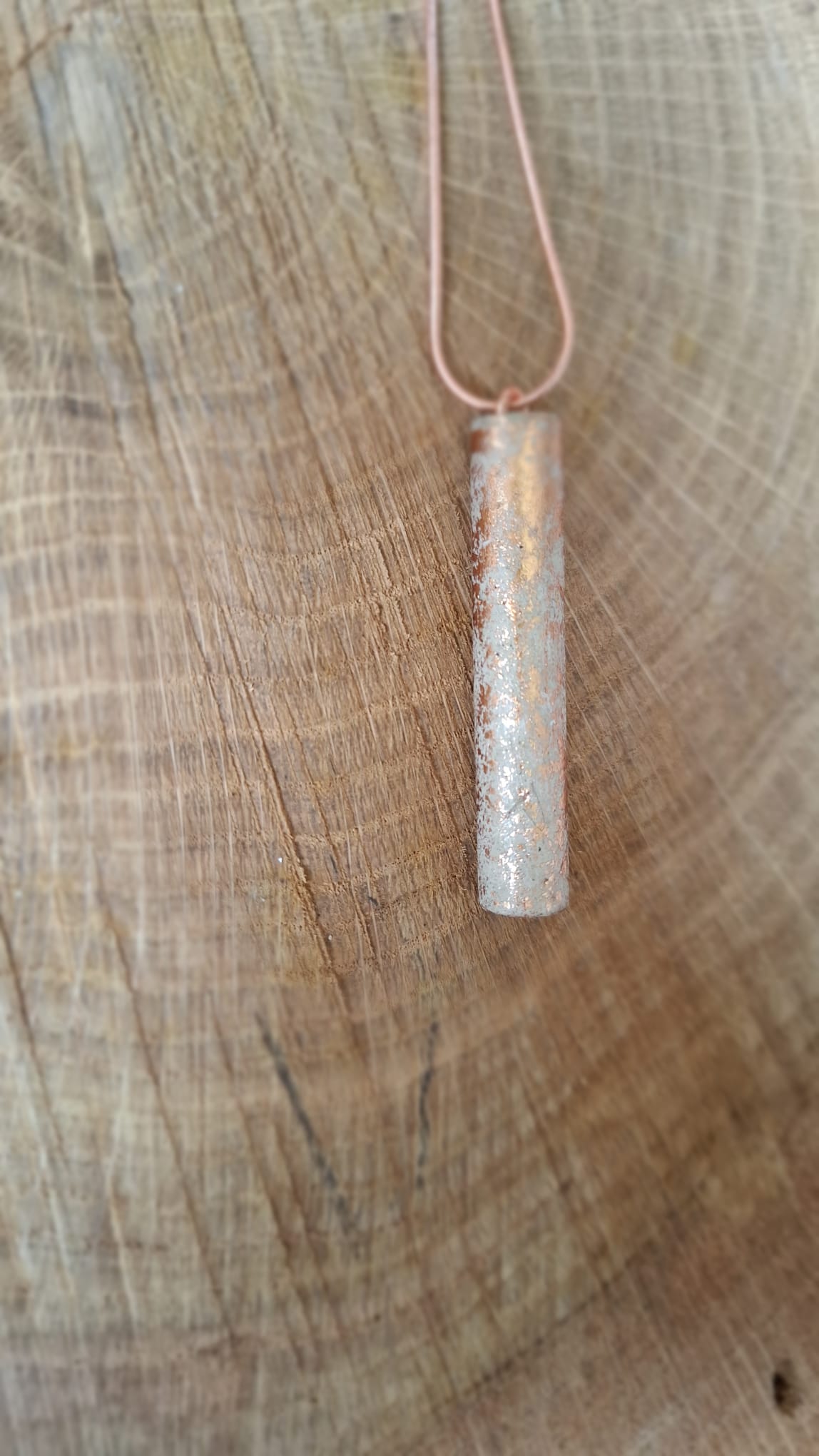 Beton Halskette rund trifft auf Rosegold