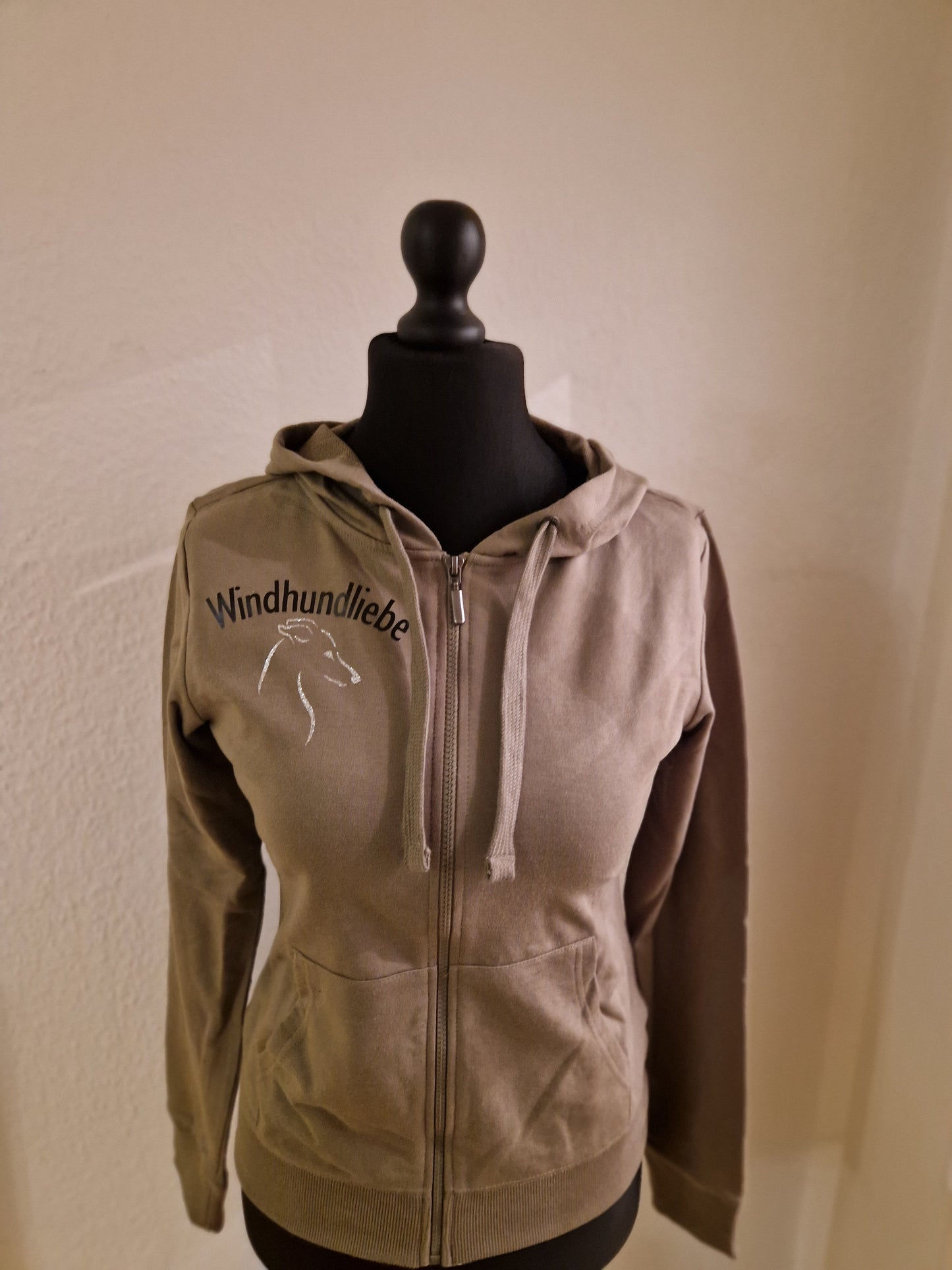 *SALE*  Sweatjacke mit Kapuze