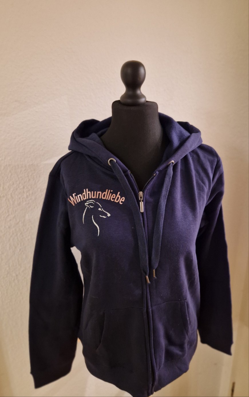 *SALE*  Sweatjacke mit Kapuze