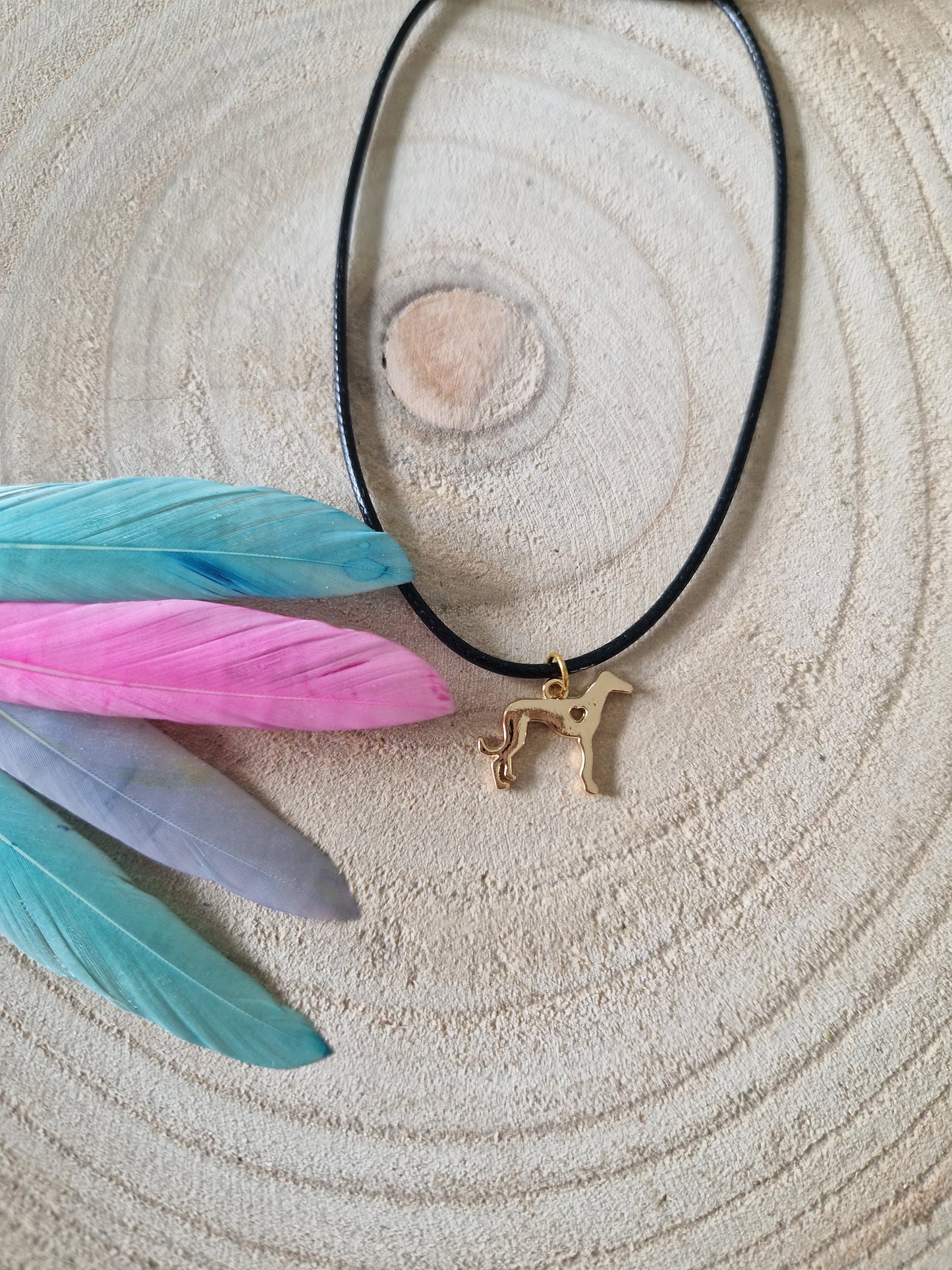 Halskette mit Windhund Anhänger